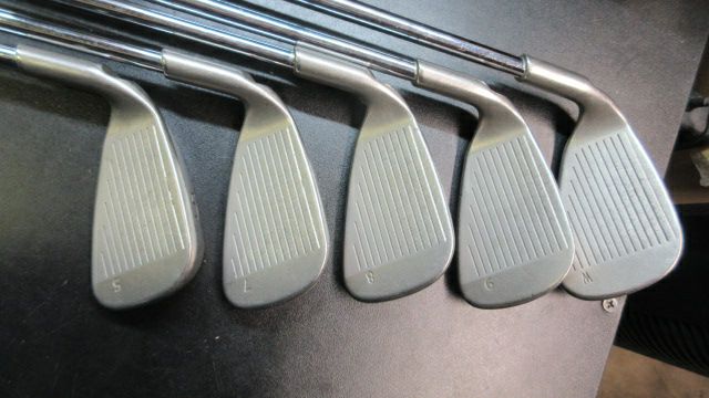 Load image into Gallery viewer, Used Ping G2 5, 7-PW 5 Piece Black Dot Iron Set ( No 6 Iron) - RH
