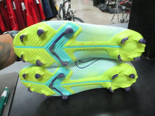 Used Nike Mercurial MD S005 Size 6 Soccer Cleats