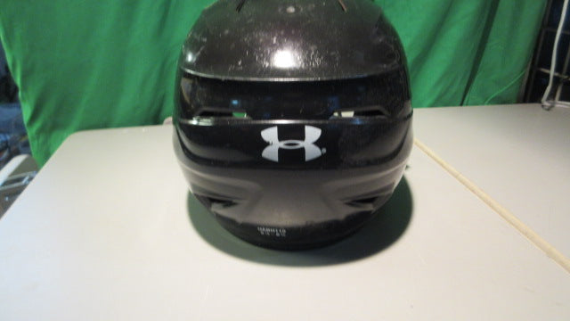 Load image into Gallery viewer, Used Under Armour Youth One Size Fits Most 6 3/4 &amp; Under
