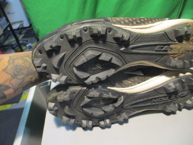 Load image into Gallery viewer, Used Easton Size 13 Baseball Cleats
