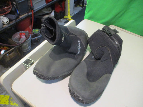 Used Neo Sports 5MM Size 9 Dive Boots