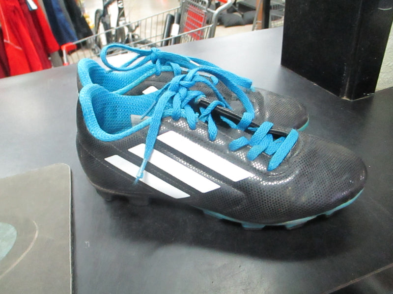 Load image into Gallery viewer, Used Adidas Size 1.5 Soccer Cleats
