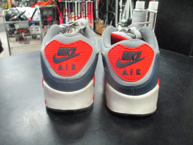 Load image into Gallery viewer, Used Nike Air Max 90s Size 10
