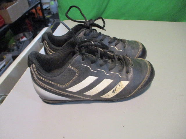 Load image into Gallery viewer, Used Adidas Rundown Size Youth 1 Cleats
