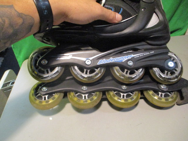 Load image into Gallery viewer, Used Blade Runner Pro 80 Size 10 In Line Roller Blades Missing Strap
