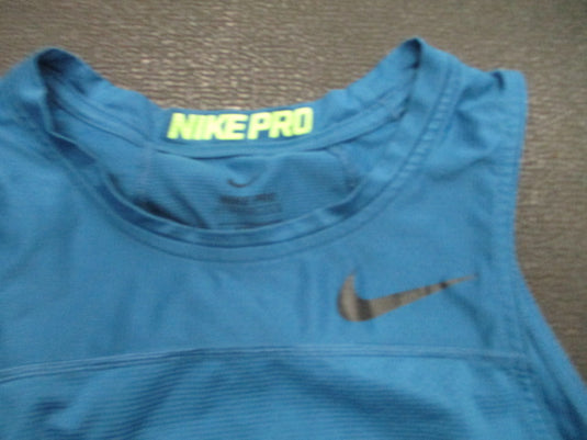 Used Nike Pro hypercool Pitted Compression Tank Top - Size Small