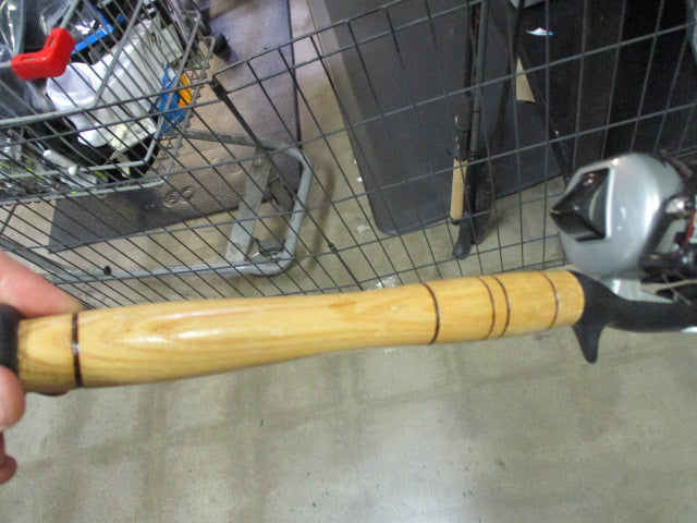 Load image into Gallery viewer, Used Zebco Model 4045 rod With Zebco 404 reel (REEL NEEDS SERVICE)
