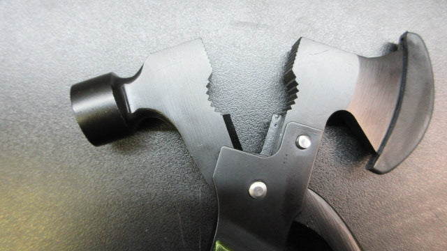 Load image into Gallery viewer, Ozark Trail 6.3 inch 19-in-1 Multi-Function Survival Tool
