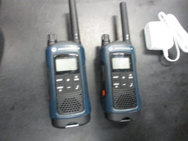 Load image into Gallery viewer, Used Motorola Two Way Radio T48X (Tested and working)
