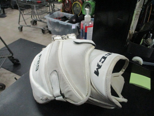 Used CCM P2.9 Sr Hockey Goalie Glove