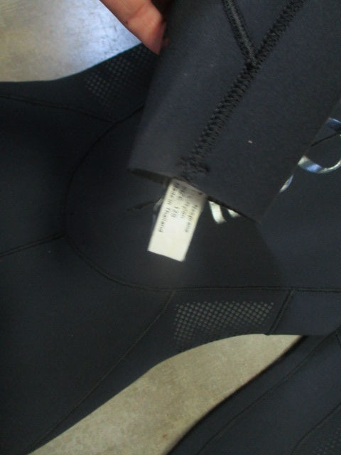 Used Fourth Element Proteus Class C Wetsuit 5mm Size USA 10