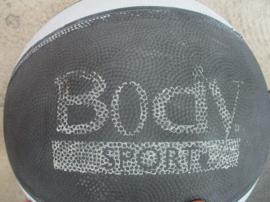 Used Bodysport 15 Lb Medicine Ball