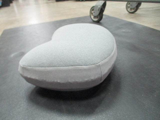 Load image into Gallery viewer, Used Leisure Co MoonLite Inflatable Pillow

