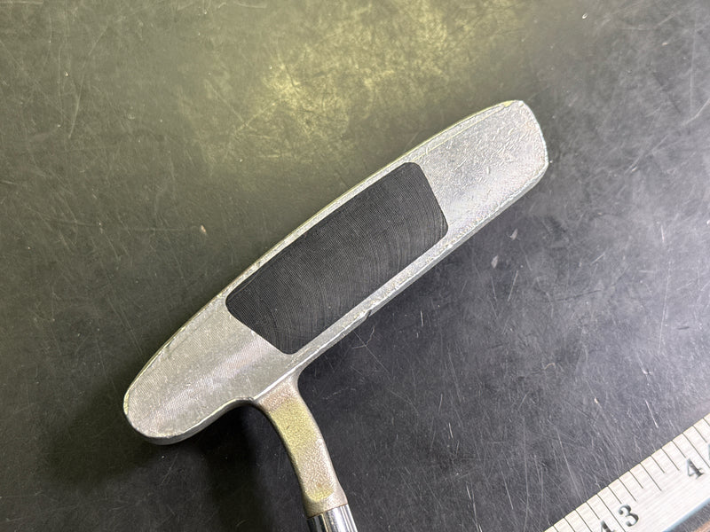 Load image into Gallery viewer, Used Odyssey Dual Force 664 Right Hand Blade Putter
