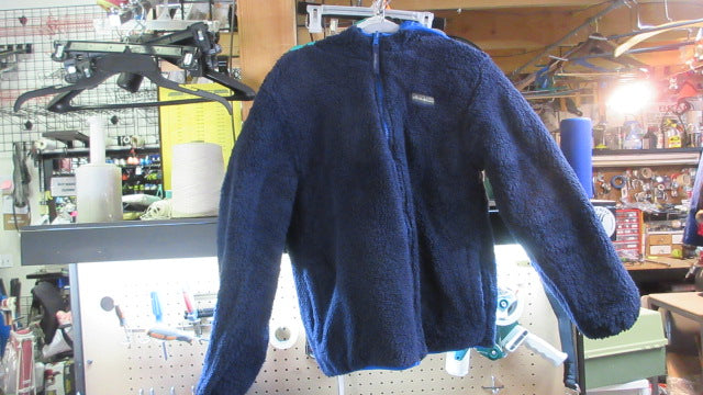 Load image into Gallery viewer, Used Eddie Bauer Reversible Winter Coat - Size Youth Large
