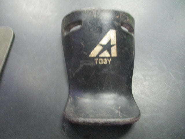 Load image into Gallery viewer, All Star Catchers Throat Guard - TG3Y
