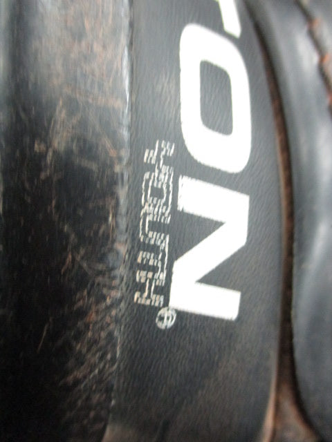 Load image into Gallery viewer, Used Easton Youth Catchers Shin Guards (Cracked)- (Has Wear)
