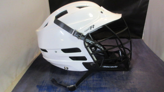 Used Cascade CPVR Lacrosse Helmet w/ Chin Strap Size Small/Medium
