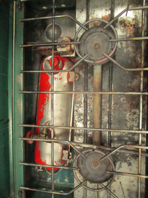 Load image into Gallery viewer, Vintage Coleman 413G White Gas 2 Burner Camp Stove - Not Tested
