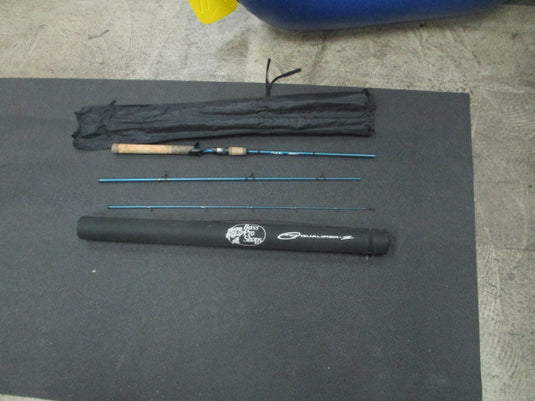 Used Cabelas salt Striker 7 Foot Spinning Rod  With Case
