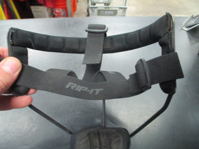 Load image into Gallery viewer, Used Rip-It Defense Pro Fielders Mask Adult Black
