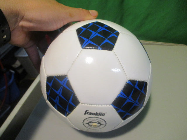 Load image into Gallery viewer, Used Franklin All Weather Play Size 3 Soccer Ball
