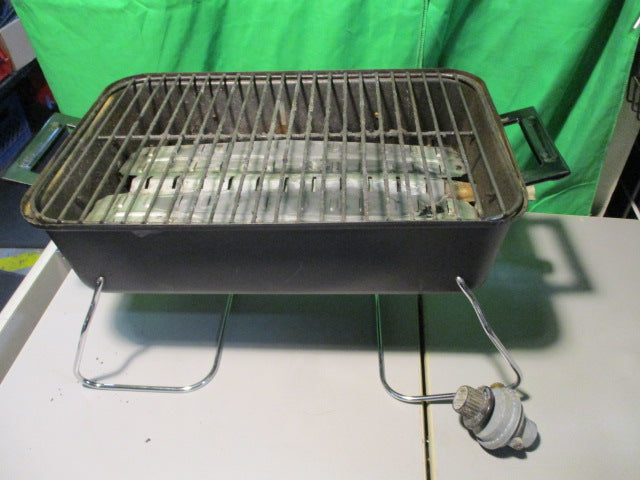 Load image into Gallery viewer, Used Char-Broil Portable Convective 1-Burner Stainless Steel Propane Gas Grill
