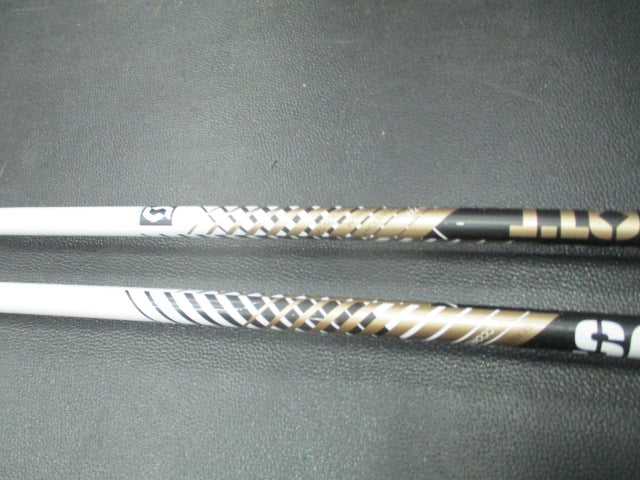 Load image into Gallery viewer, Used Scott Series 3 Lightweight 48&quot; Downhill Ski Poles
