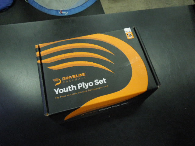 Load image into Gallery viewer, Used Driveline Baseball Youth Plyo Set 3 Balls Included 8oz, 5.3 oz and 3.5 oz
