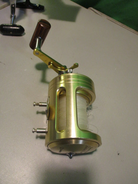 Load image into Gallery viewer, Used Shimano Designed For Professionals Triton mark II Gold FISHING REEL
