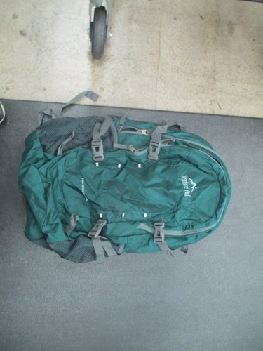 Used Venture Pal 40L Lightweight Packable Travel Hiking Backpack Daypack