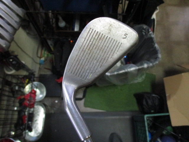 Load image into Gallery viewer, Used PING Zing Karsten Black Dot Right Hand 5 Iron
