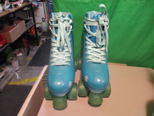 Used CRAZY Glitter Teal POP Adjustable Size Kids 3-6 Quad Skates