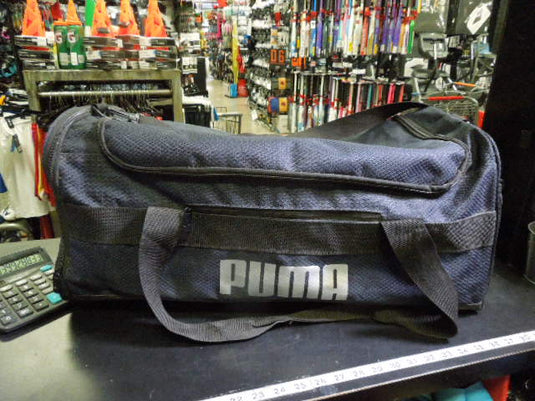 Used Puma Duffle Bag in Navy