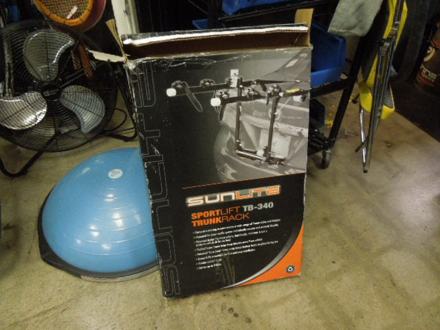 Load image into Gallery viewer, Used Sunlite Sport Lift TB-340 3 Bike Trunk Rack
