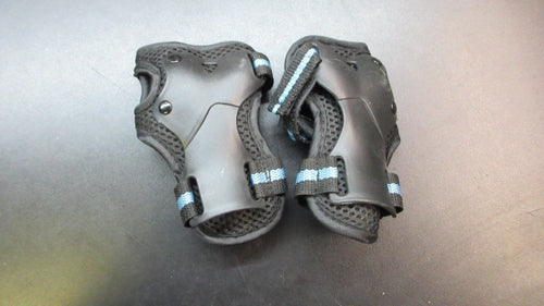 Used Skating Wrist Guards - Youth