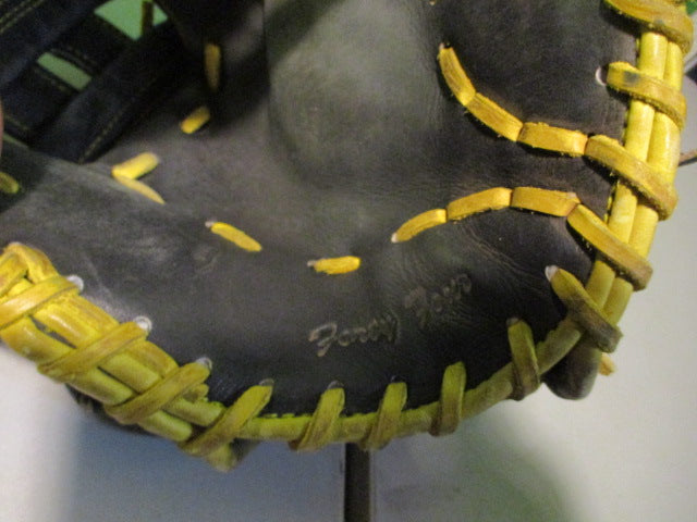 Load image into Gallery viewer, Used 44 Signature Series 12.25&quot; Glove - RHT
