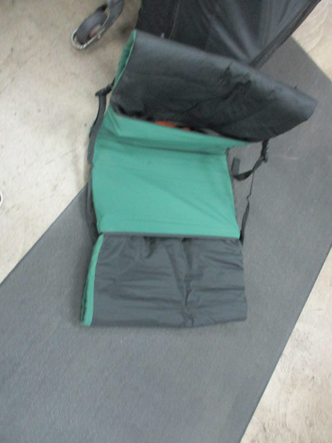 Load image into Gallery viewer, Used Therarest Sleeping Pad/ Easy Chair
