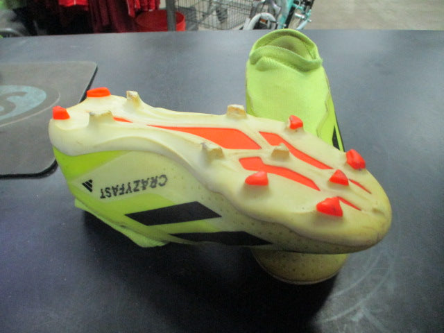 Load image into Gallery viewer, Used Adidas Crazy Fast Soccer Cleats Size 2.5
