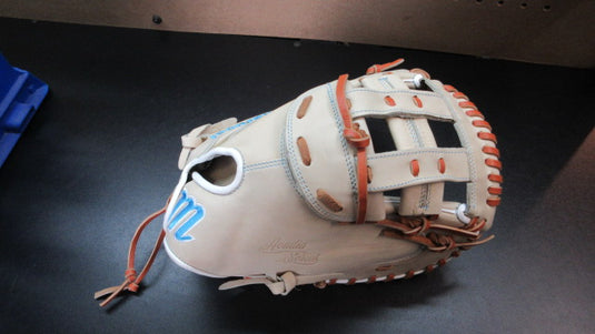 Used Marucci Acadia Fastpitch M Type H-Web 33.50