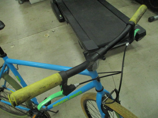 Load image into Gallery viewer, Used Kent Ridgeland 700C Fixie Road Bike
