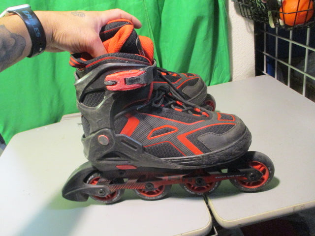 Load image into Gallery viewer, Used 2PM ABEC- 7 Size Youth 4 - Youth 7 Roller Skates - Has Wear
