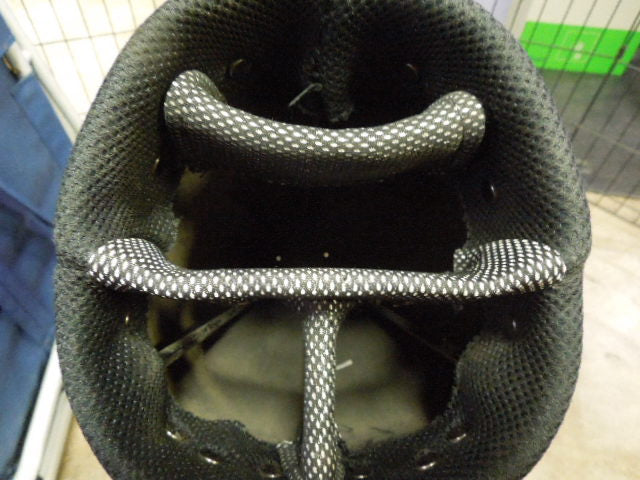 Load image into Gallery viewer, Used Golden Cub 220 Jr Golf Stand Bag in Yellow

