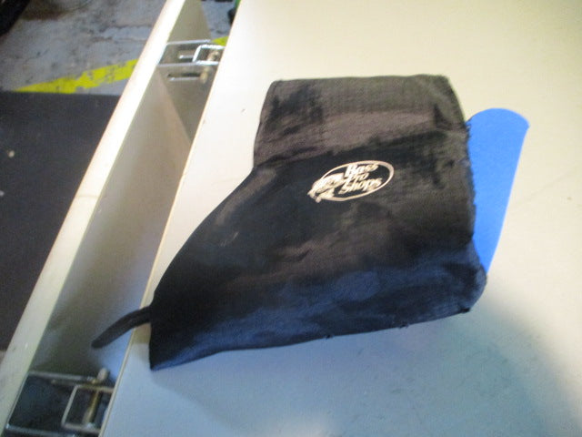 Load image into Gallery viewer, Used Bass Pro Shop Fishing Reel Cover
