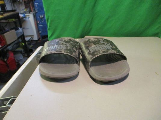 Used Puma Slide On Sandals Size 8