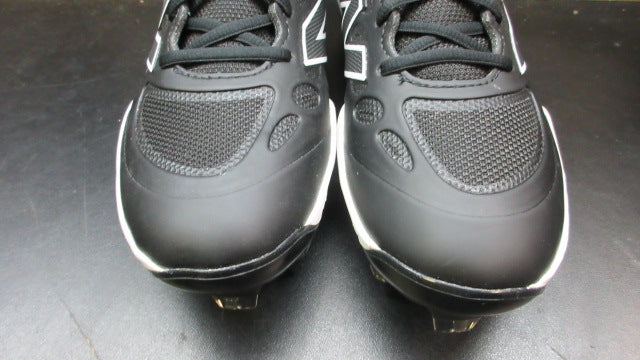 Load image into Gallery viewer, Used New Balance Fresh Foam X Velo v4 Molded Softball Cleats - Size 8.5 W
