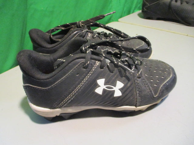 Load image into Gallery viewer, Used Under Armour Leadoff Size 13K Cleats
