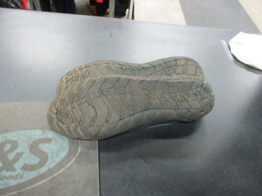 Used Maui And Sons Size 7 Water Shoes