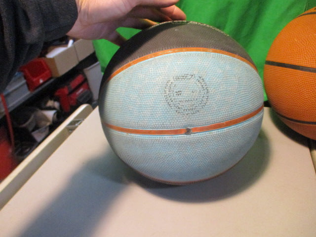 Load image into Gallery viewer, Used Wilson Mens Final Four Dribble Size 7 Basketball
