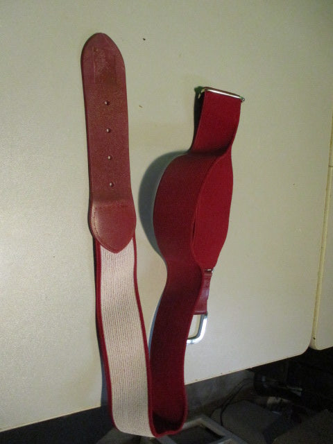 Load image into Gallery viewer, Used All Star Burgundy Adult Baseball Belt
